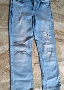 Light Wash Ripped Denim Jeans