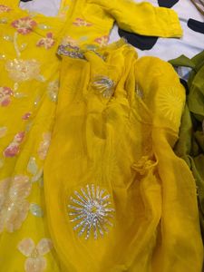 elegant yellow sequin work suit🌷🌼