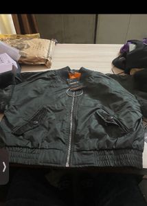Forever 21 Trendy Cropped Bomber Jacket Unused