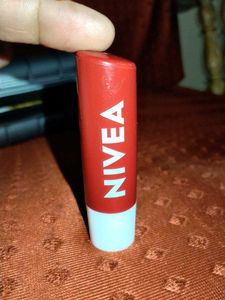 NIVEA Red Lip Balm
