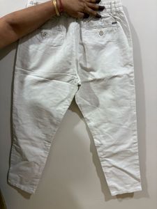 Stylish White Cropped Pants