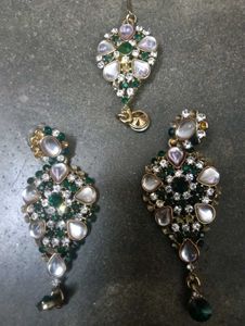 Emerald Green Kundan Jewellery Set