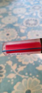 Red matte  liquid lipstick Freebie As Avon creamy peach💄
