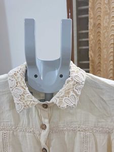 Boho Lace Trim Cropped Shirt