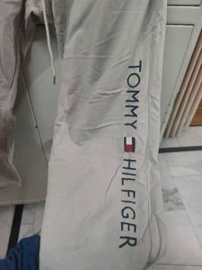 Tommy Hilfiger Men's Grey Sweatpants