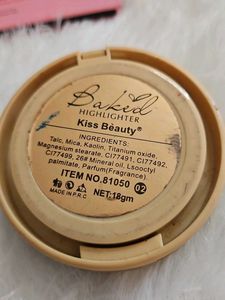 Shimmering Rose Gold Highlighter