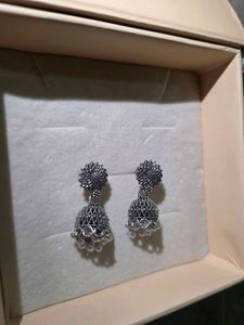 Elegant Jhumka Earrings with Pearls