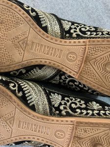 punjabi Embroidered Jutti Flats
