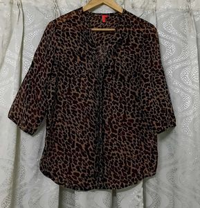 Chic Leopard Print Blouse Top
