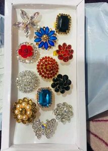12vStunning Ring Set