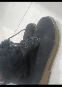Black Lace-Up Boots