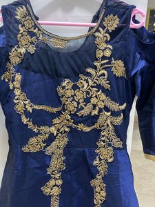 Heavy Party Wear Gown Totally New For 34 Bust