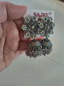 Stunning Jhumka Earrings new with tag