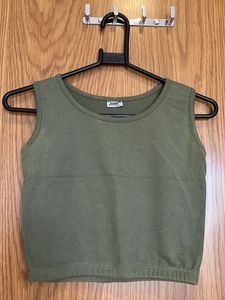 Olive Green Sleeveless Crop Top