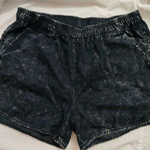 Stylish Acid Wash Denim Shorts