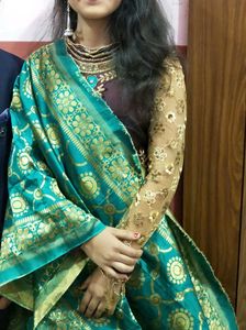 Green Banarasi duppata💚