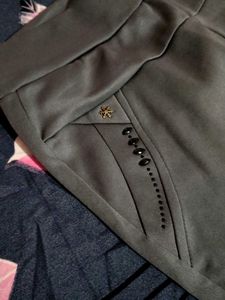 Stylish Women's Grey Pants
