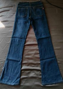 Y2K Dark Wash Flared Jeans