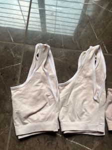3 comfy sports bra