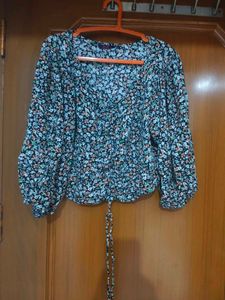 Floral Print Ruched Tie Front Top