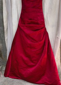 I. Elegant Red Strapless Gown