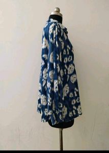 plus size Blue Floral Print Shirt