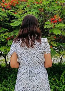 Elegant White &amp; Black Printed Kurta