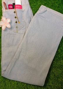 Light Wash Wide Leg Jeans