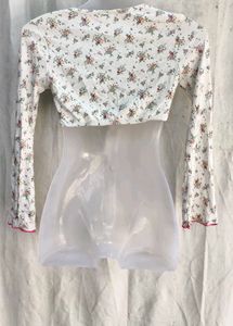35209. Floral Print Tie-Front Cropped Top