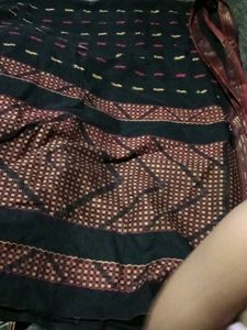 Elegant Black Saree with Maroon Motifs