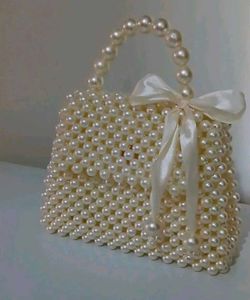 Elegant Pearl Beaded Handbag