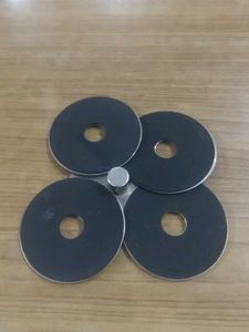 Metal Decorative Coaster Set of 4 for Glasses