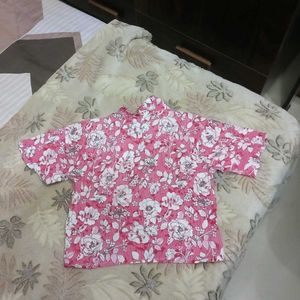 floral print shirt