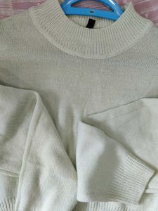 H&amp;M Light Green Cropped Knit Sweater