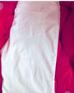 White Cotton Shorts For Teenage Girls, Size UK 16