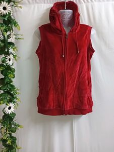 Sleeveless Solid Hooded Sweatshirt