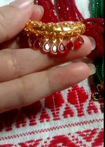 Stunning Gold Pendant with Red Stones