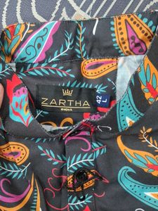 Stylish Men's Kurta with Paisley Print