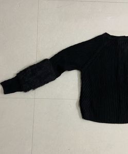 ALL ABOUT YOU Black Knit Sweater / Pullover