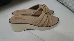 Stylish Wedge Sandals with Embellishments