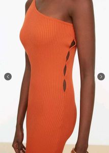 Trendyol Chic Orange One-Shoulder Dress (M)