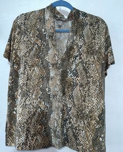H&M Stylish Snake Print Top (size XL)