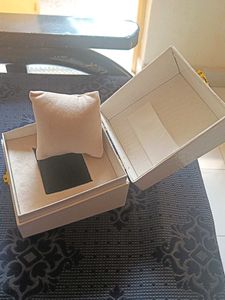 Watch Display Box - Perfect for Gifting!