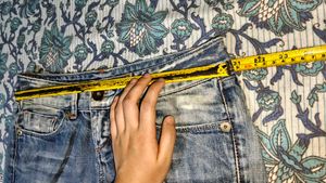 y2k low waist bootcut/flare jeans
