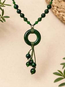 Chic Green Beaded Pendant Necklace