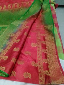 Red And Parrot Green Fancy Pattu Saree