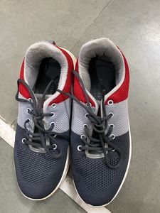 man &women shoes