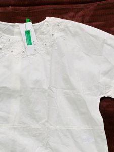 BRAND NEW UCB Solid white Women Top