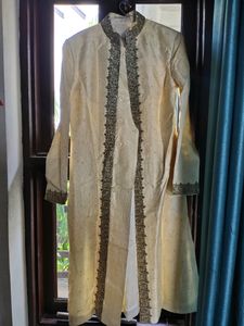 PRELOVED,one Time Used Sherwani Set,Size 42
