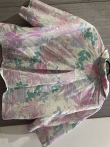 Lightweight Floral Print Shirt crop